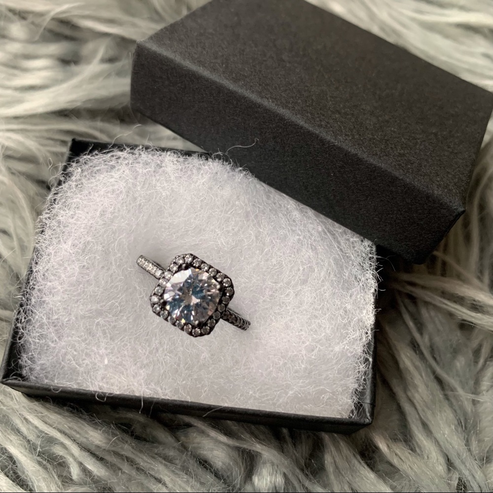 Charmed Aroma 925 Ring